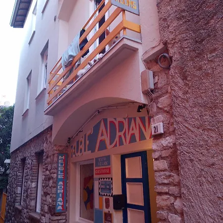 Vegan Meuble Adriana